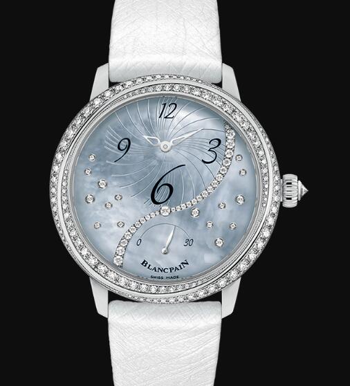 Review Blancpain Watches for Women Cheap Price Heure Décentrée Replica Watch 3650A 3554L 58B - Click Image to Close